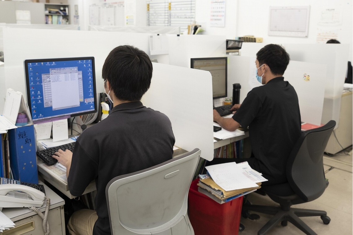 エンリッチ フォトグラフィーが撮影した写真のアルバム「インタビュー取材(仕事風景)」