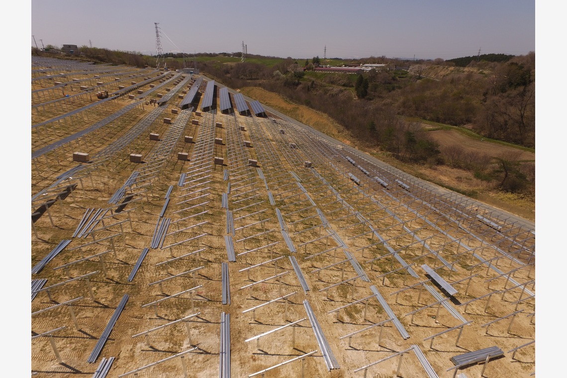 アナハイムエレクトロニクスが撮影した「メガソーラー建設現場撮影」の写真