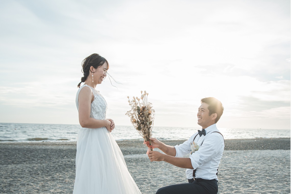 山下　剛が撮影した写真のアルバム「海岸でのウェディングフォト」