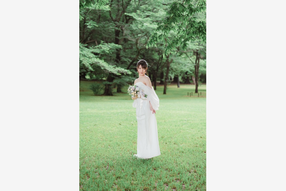 岩水悠が撮影した「ウェディング前撮り」の写真