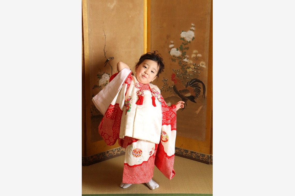 スマイルハンターが出張撮影した家族写真(キッズ,ベビーフォト)などが写った「七五三ロケーション撮影」の家族写真