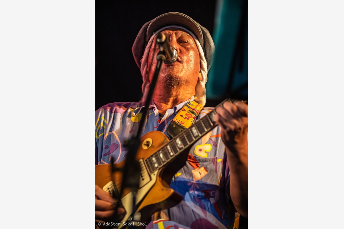 アッドスターが撮影した写真のアルバム「ライブハウス」