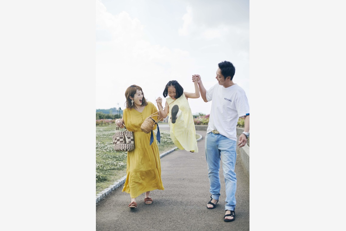 NISHIMURA AKINOBUが撮影した家族写真の出張撮影のアルバム「家族フォト@二子玉川公園」