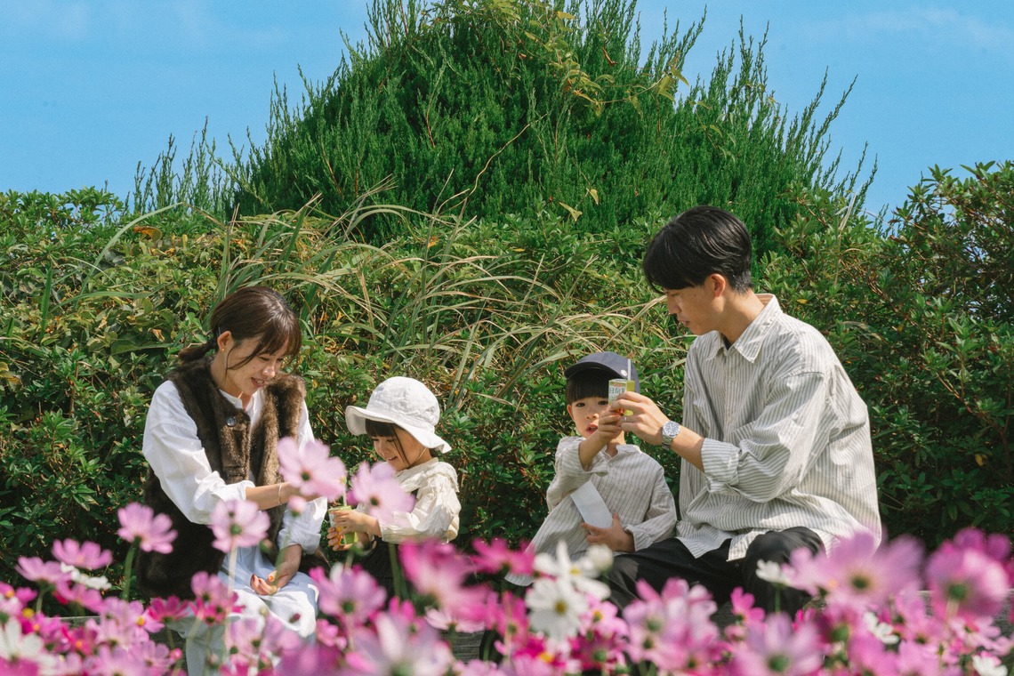 日下翔太郎が撮影した「屋外でのお子様メインの家族写真」の写真