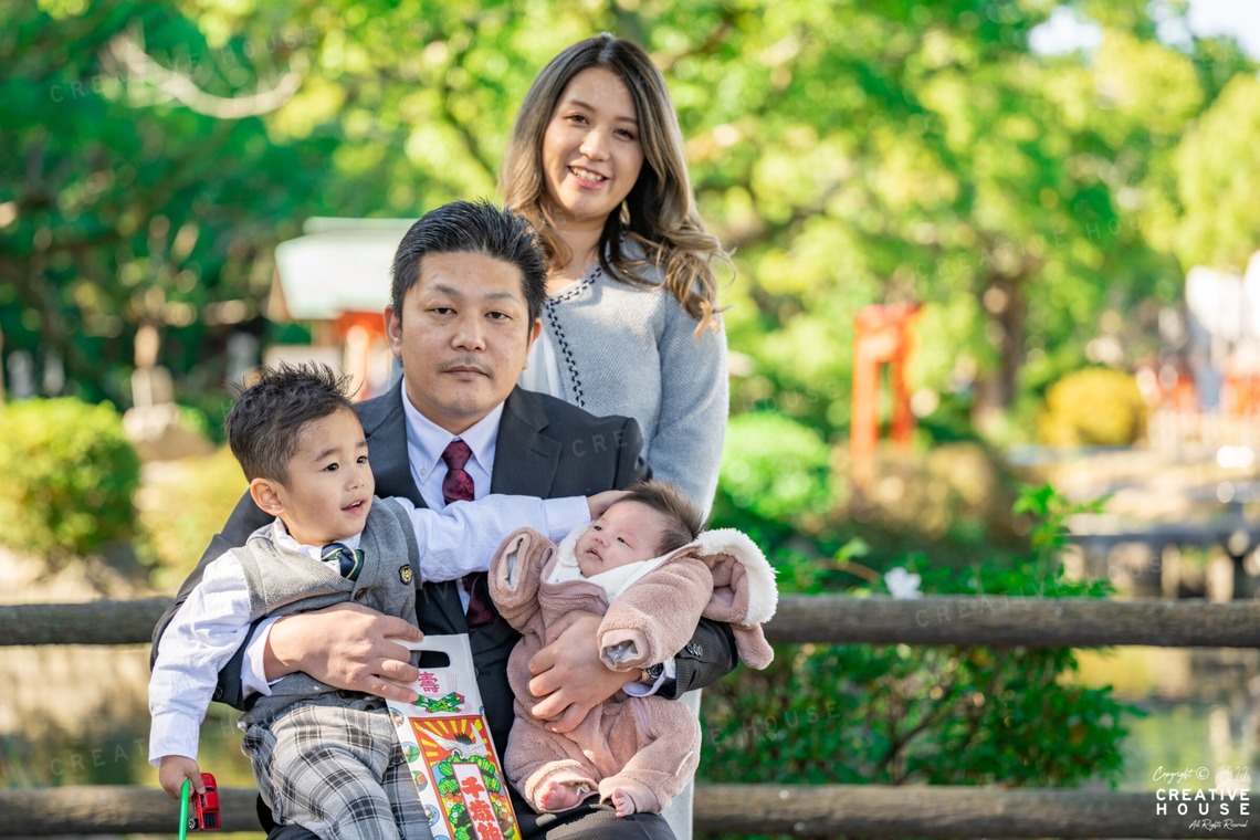 CREATIVE HOUSEが出張撮影した家族写真(キッズ,ベビーフォト)などが写った「七五三」の家族写真