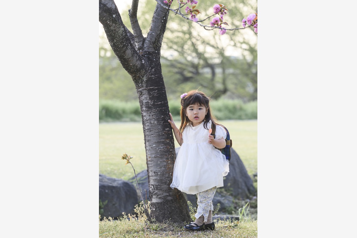 photoYoshitakeが撮影した家族写真の出張撮影/旅行先の記念撮影のアルバム「公園にて」