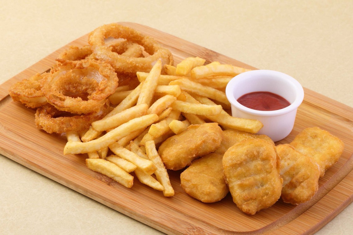 森安　照が撮影した写真のアルバム「鶏丸ごと・チキン・から揚げ・ポテト」