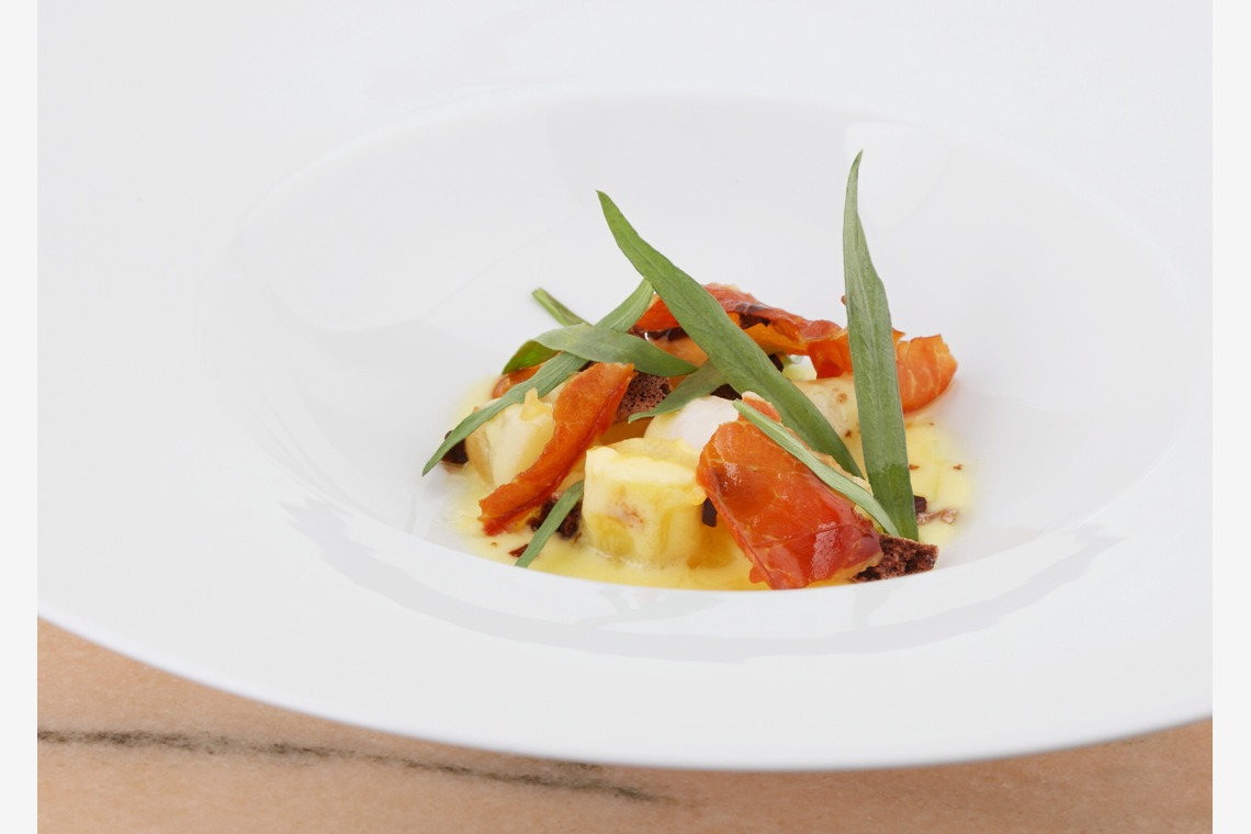 森安　照が撮影した「洋食」の写真