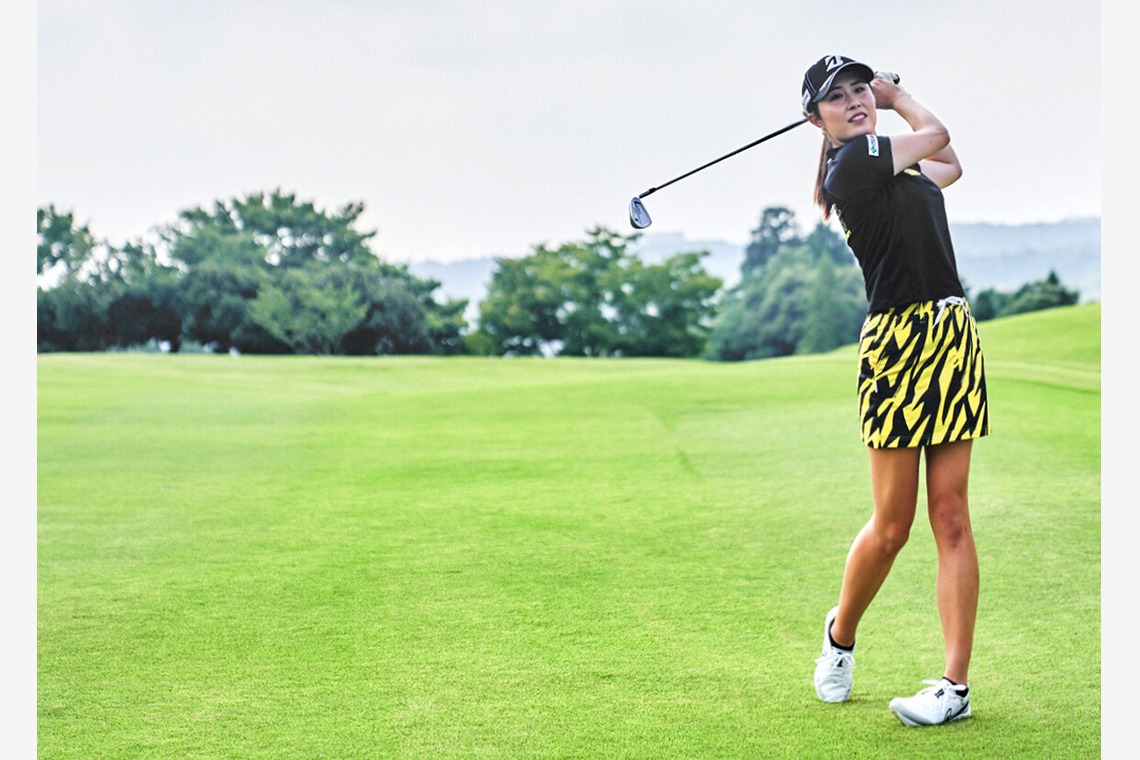 坂元寿行が撮影した「ゴルフウェア商品の撮影」の写真