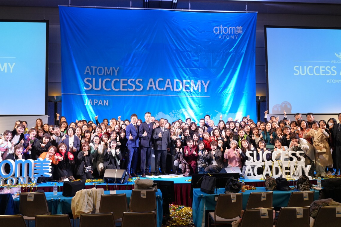 フォトビジョングループみっちゃんが撮影した「セミナー、集合写真」の写真