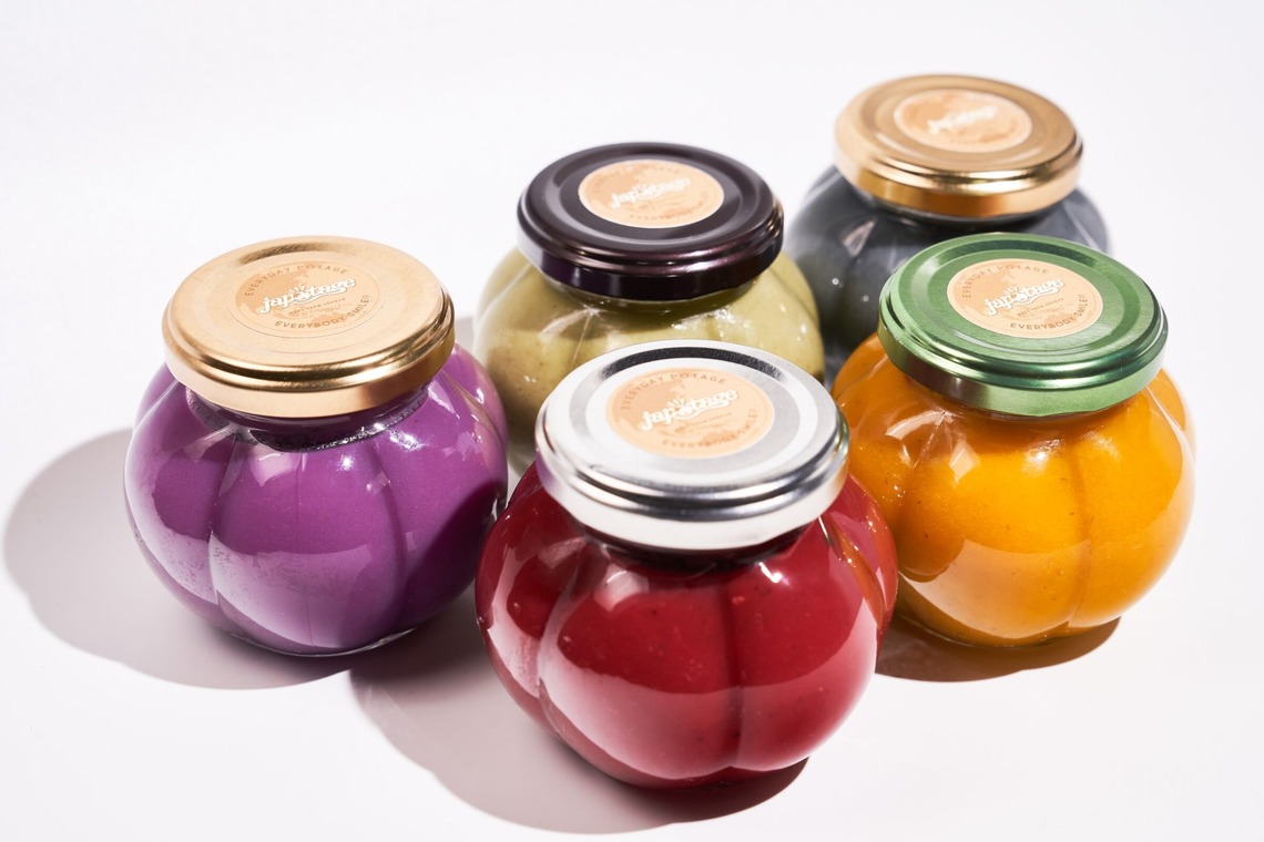 坂元寿行が撮影した写真のアルバム「ポタージュ撮影」