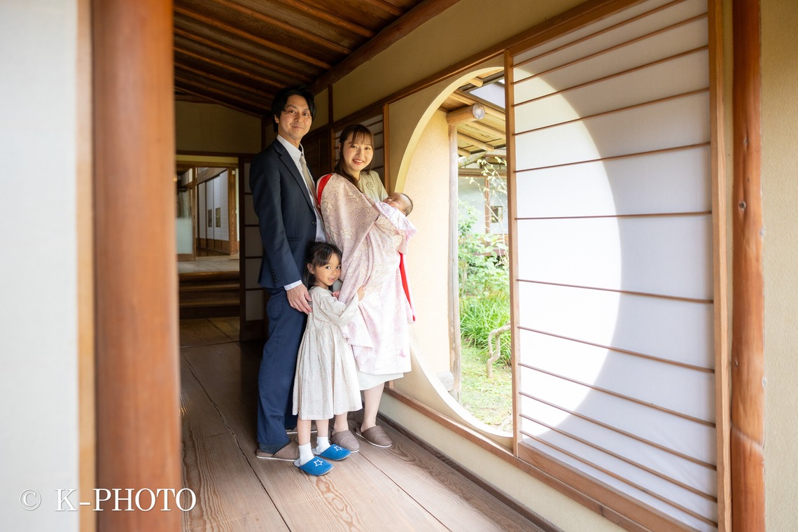 大森光太郎・K-PHOTOが出張撮影した家族写真(キッズ,ベビーフォト)などが写った「お宮参り撮影」の家族写真