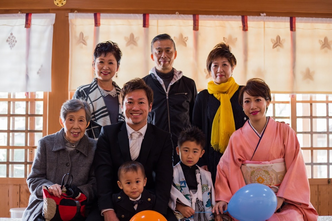 フォスタムが出張撮影した家族写真(キッズ,ベビーフォト)などが写った「5歳　七五三参り」の家族写真