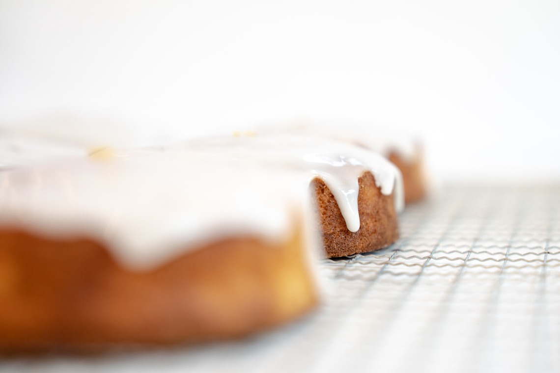 古口悠が撮影した「洋菓子店EC用撮影」の写真