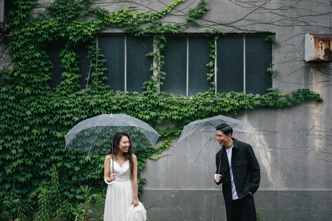 Album of the Engagement Photography/Location Photo Shoot/Honeymoon Photo Shoot taken by uno e creative act. - A love story photo of just the two of you captured in the city