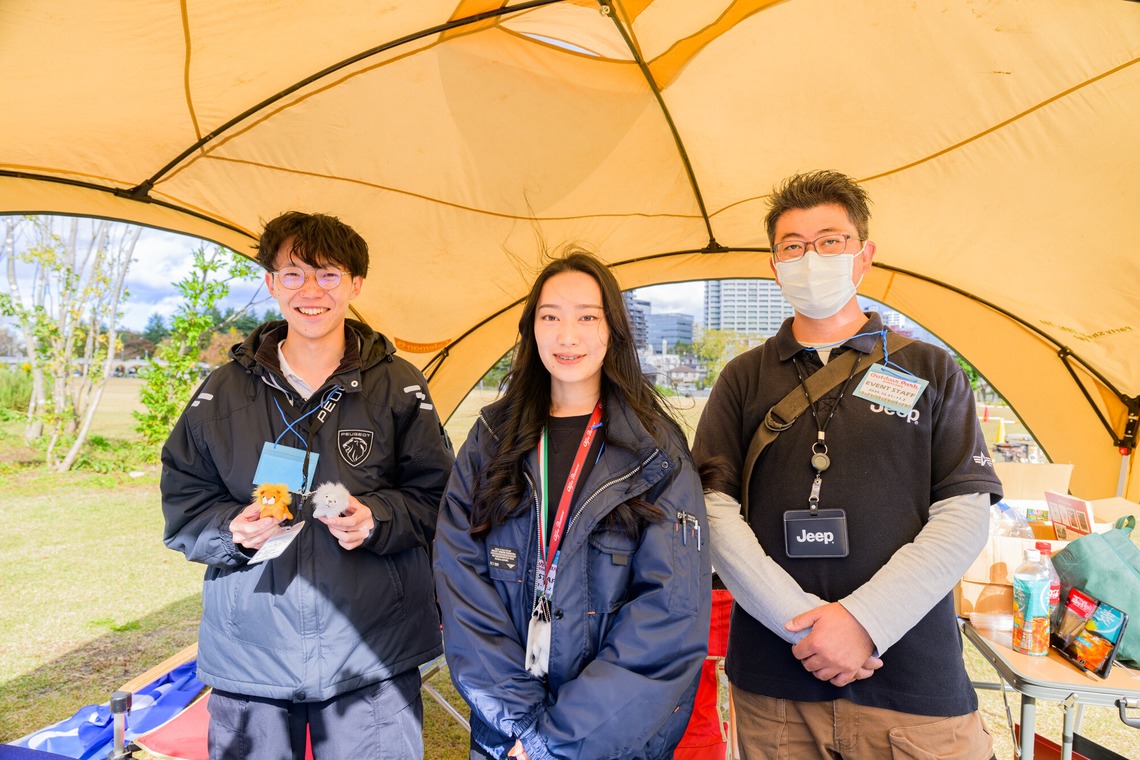 出張撮影TLaboが撮影した写真のアルバム「自動車イベントの撮影」