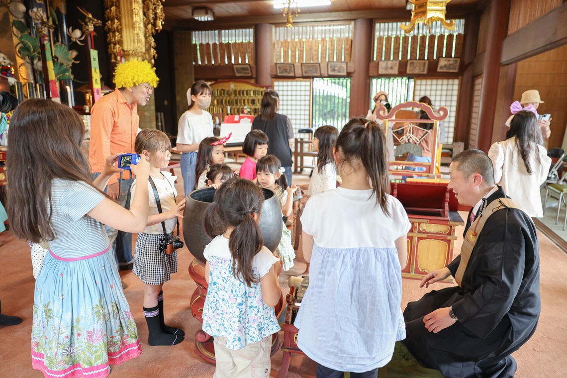 ちずカメラが撮影した「写真家　橘田龍馬さんの子供写真教室の様子」の写真