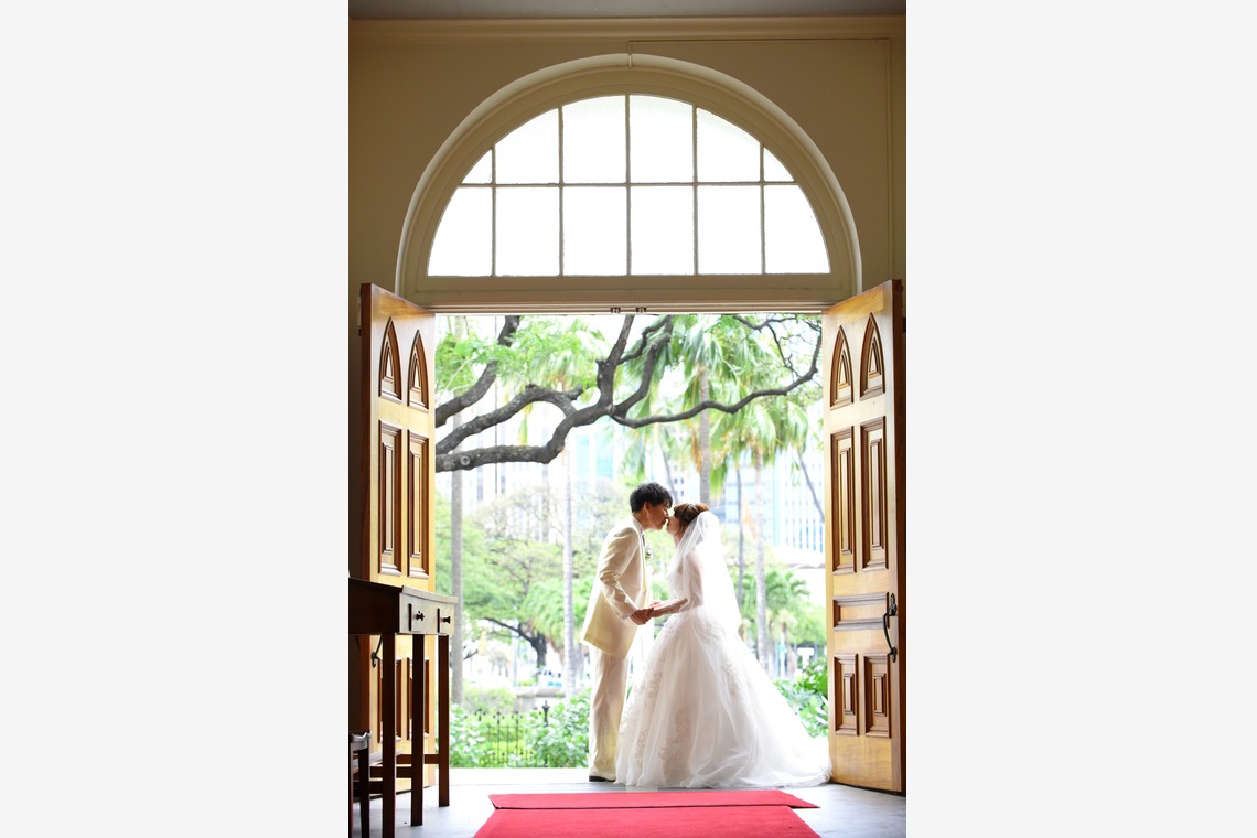 Album of the Wedding, Bridal taken by TOMOPHOTOHawaii - 