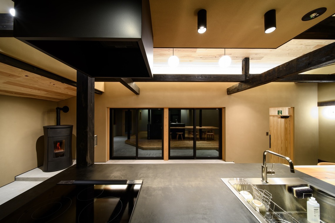 StudioMOSOが撮影した「一棟貸切の宿「JINEN」」の写真