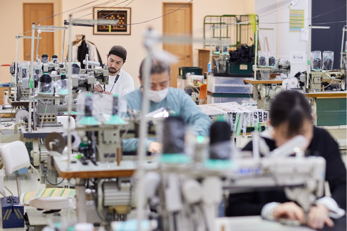 水本光が撮影した写真のアルバム「働いている様子」