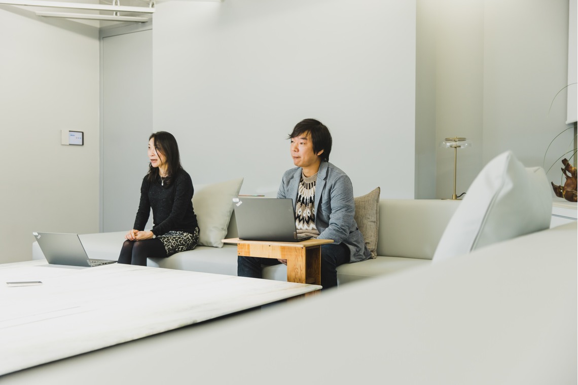 Nobuhiro Toyaが撮影した「インタビュー撮影」の写真