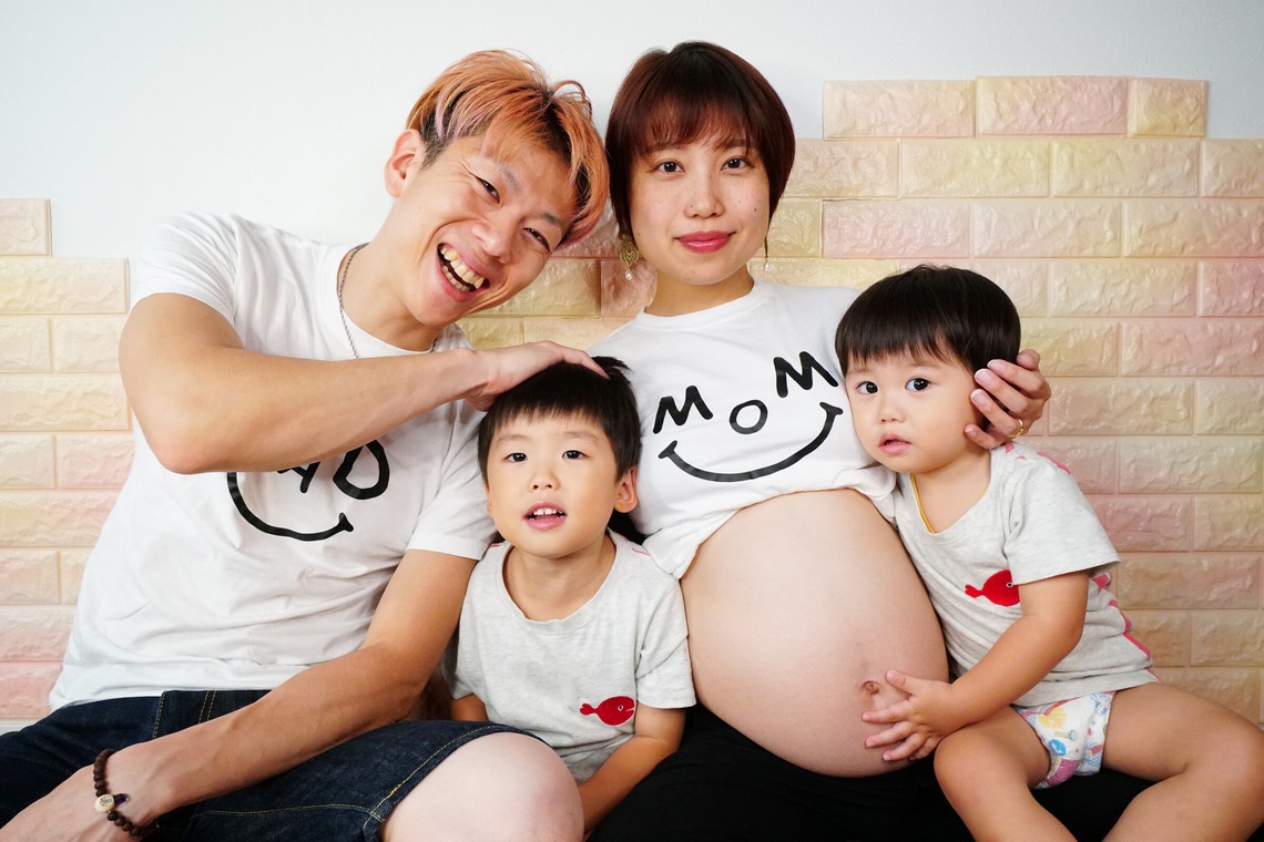 出張撮影のメモリーズが撮影したマタニティフォトのアルバム「マタニティフォト」