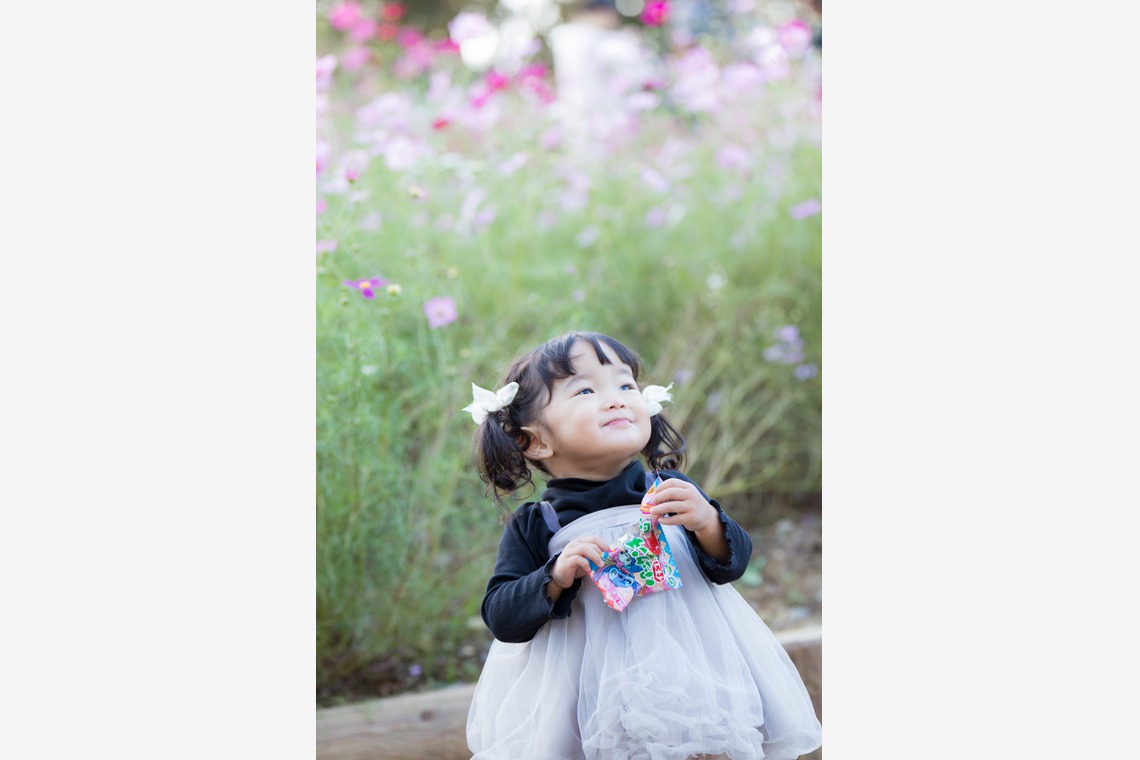 Domoto Takayukiが出張撮影した家族写真(キッズ,ベビーフォト)などが写った「秋の昭和記念公園　　バースデー&マタニティ」の家族写真