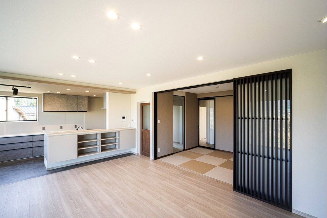 神宮啓佑が撮影した写真のアルバム「竣工撮影」