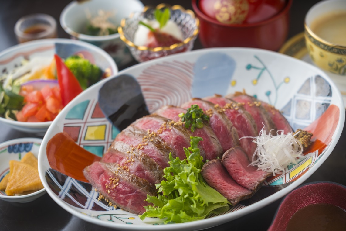 笠井鉄正写真事務所が撮影した「料理撮影（単品からコース・集合まで）」の写真