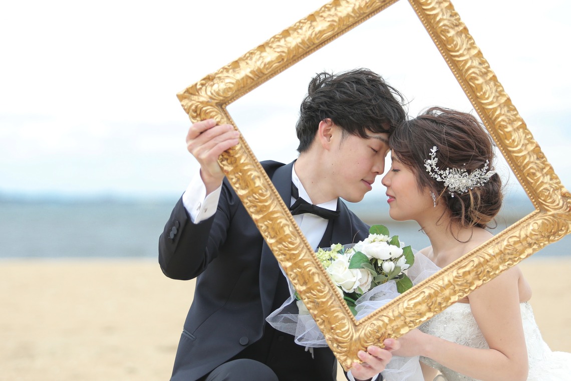 インプルーブ博多店が撮影した「海ロケーション前撮り」の写真