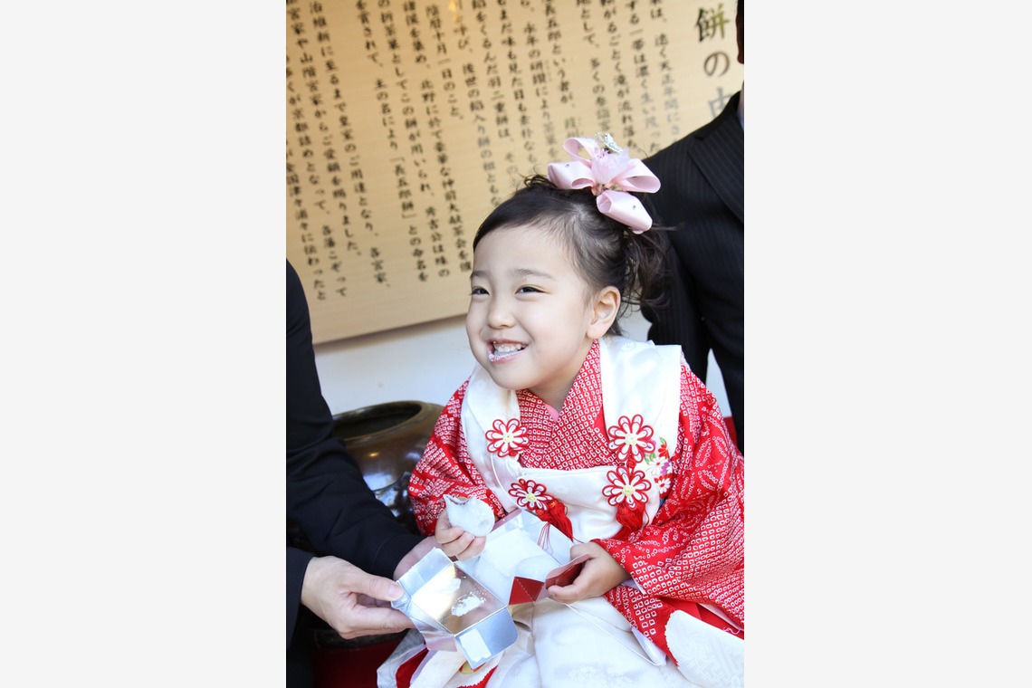 スマイルハンターが出張撮影した家族写真(キッズ,ベビーフォト)などが写った「七五三ロケーション撮影」の家族写真