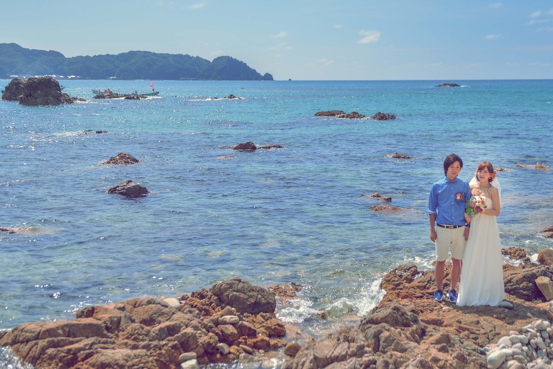 Album of the Location Photo Shoot taken by Yuichi Taniguchi - Sea location photo