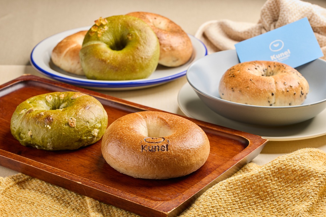 クリエイティブツリーが撮影した写真のアルバム「Kunel no tsuzuki」