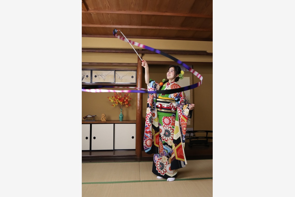 スマイルハンターが出張撮影した家族写真(キッズ,ベビーフォト)などが写った「成人式フォト」の家族写真