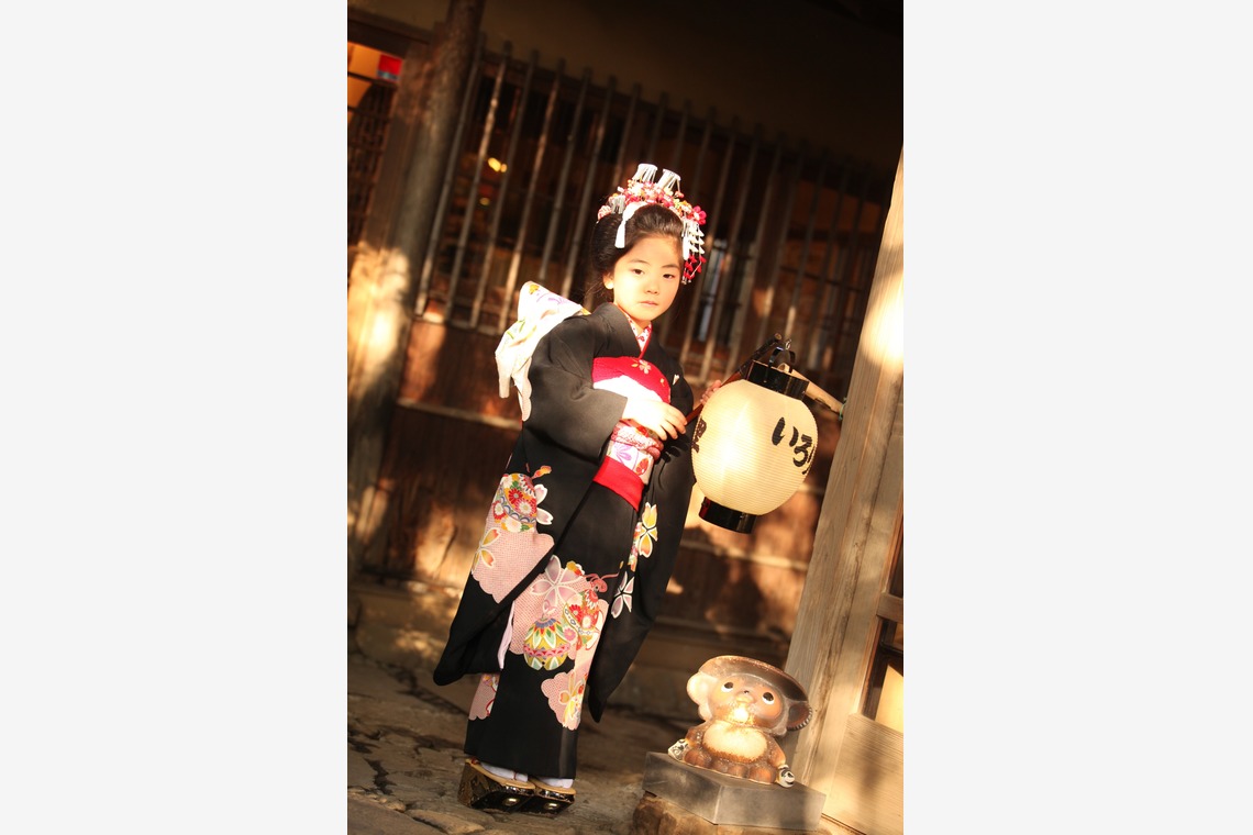 Kan Suzuki  photographyが撮影した「大国魂神社　七五三撮影」の写真