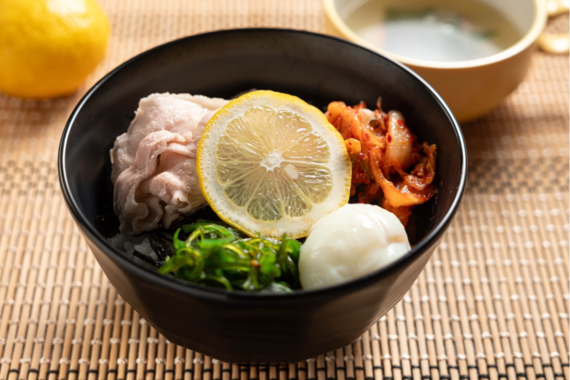 ミヤタカズコが撮影した写真のアルバム「フード写真」