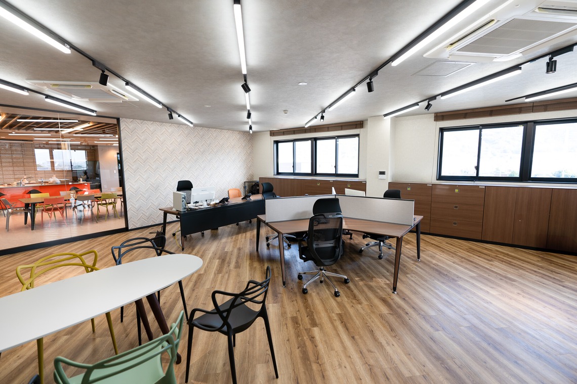 Ｋｅｉｄａｉ株式会社が撮影した「新事務所撮影」の写真