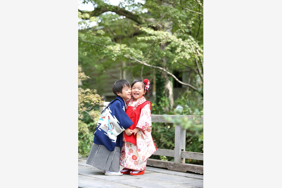 出張撮影HUG TIMEが撮影した七五三フォトのアルバム「七五三記念撮影＠鎌倉鶴岡八幡宮」
