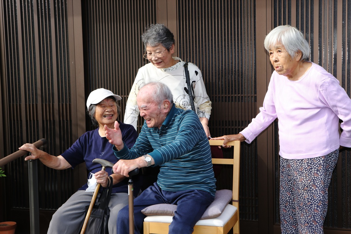 広告＆写真工房が撮影した「親族の再会」の写真