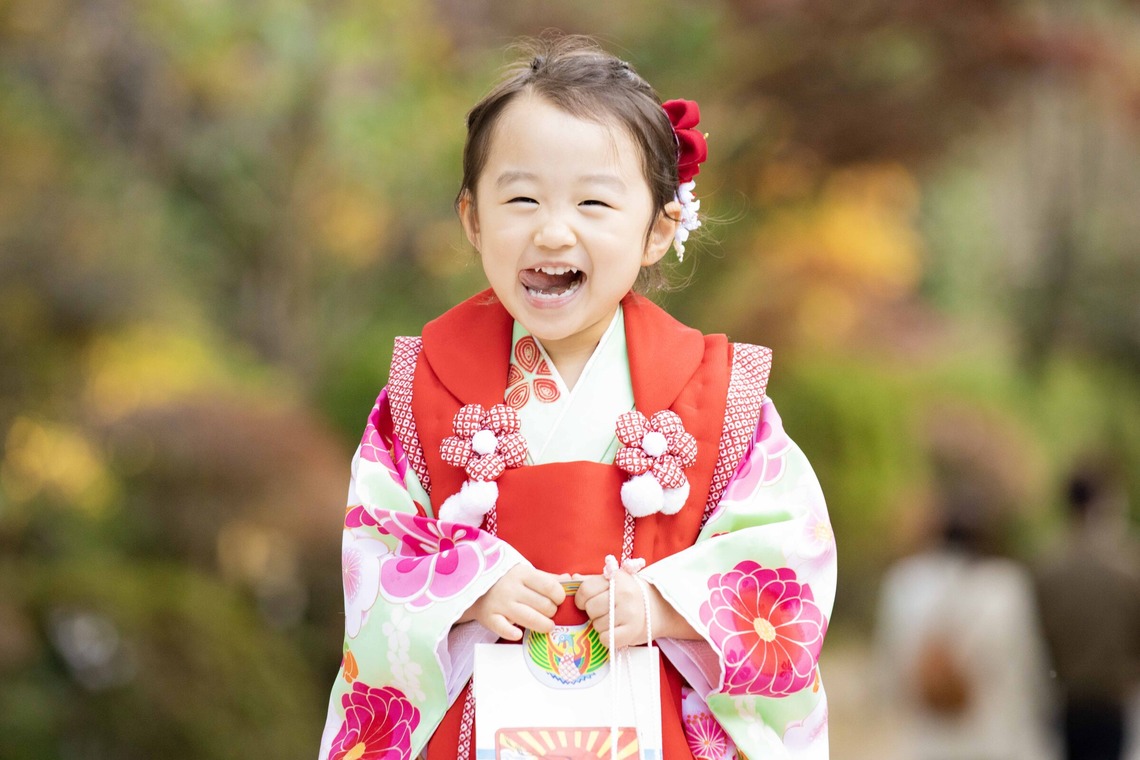 松井シンジが撮影した写真のアルバム「七五三」