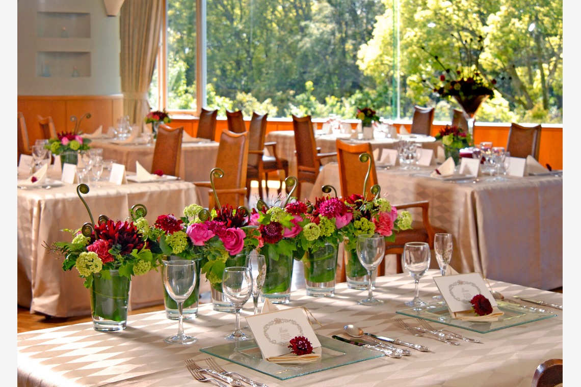 ワンツーBフォトが撮影した写真のアルバム「ホテル・店舗・住宅・の外観と内観」