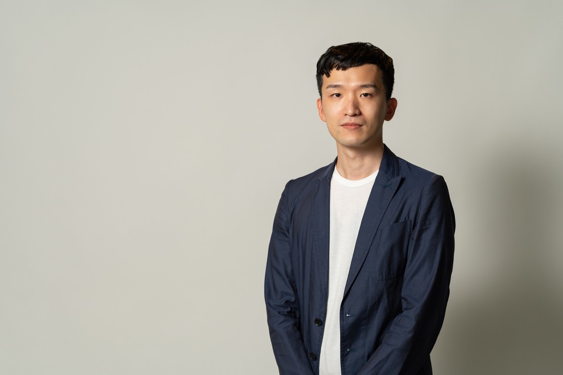 曽川拓哉が撮影した写真のアルバム「バックペーパーを使ったビジネスポートレート」