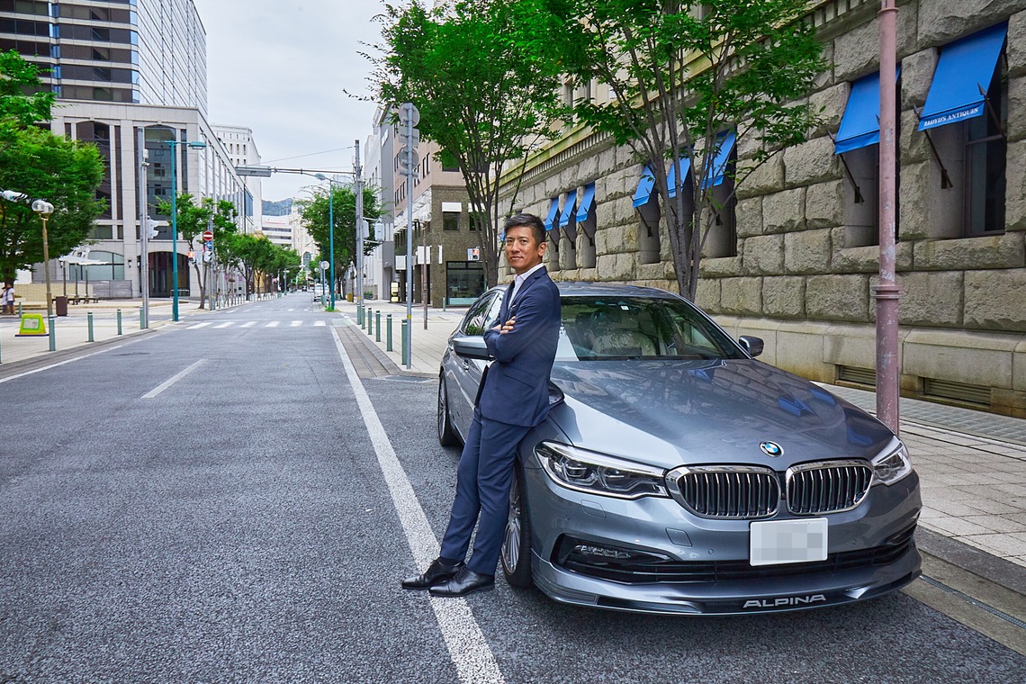 奥野由記が撮影した写真のアルバム「車撮影」