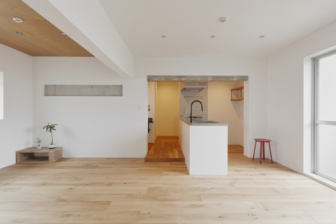 井上隆司が撮影した写真のアルバム「建築写真 住宅リノベーション」