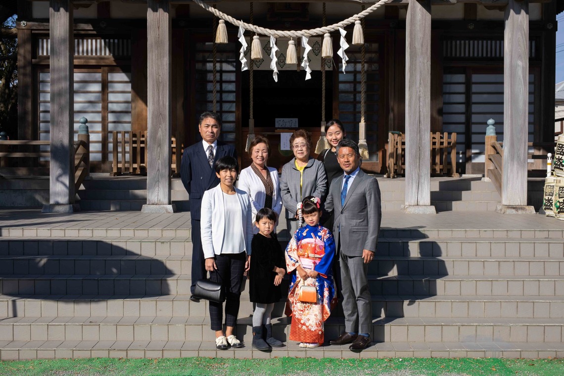 T.Matsumuraが出張撮影した家族写真(キッズ,ベビーフォト)などが写った「七五三＠鵠沼伏見稲荷神社」の家族写真