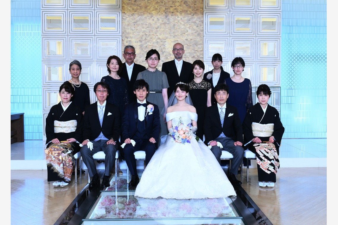 藤尾輝弘/フォトオフィスバドが撮影した写真のアルバム「集合　家族写真」