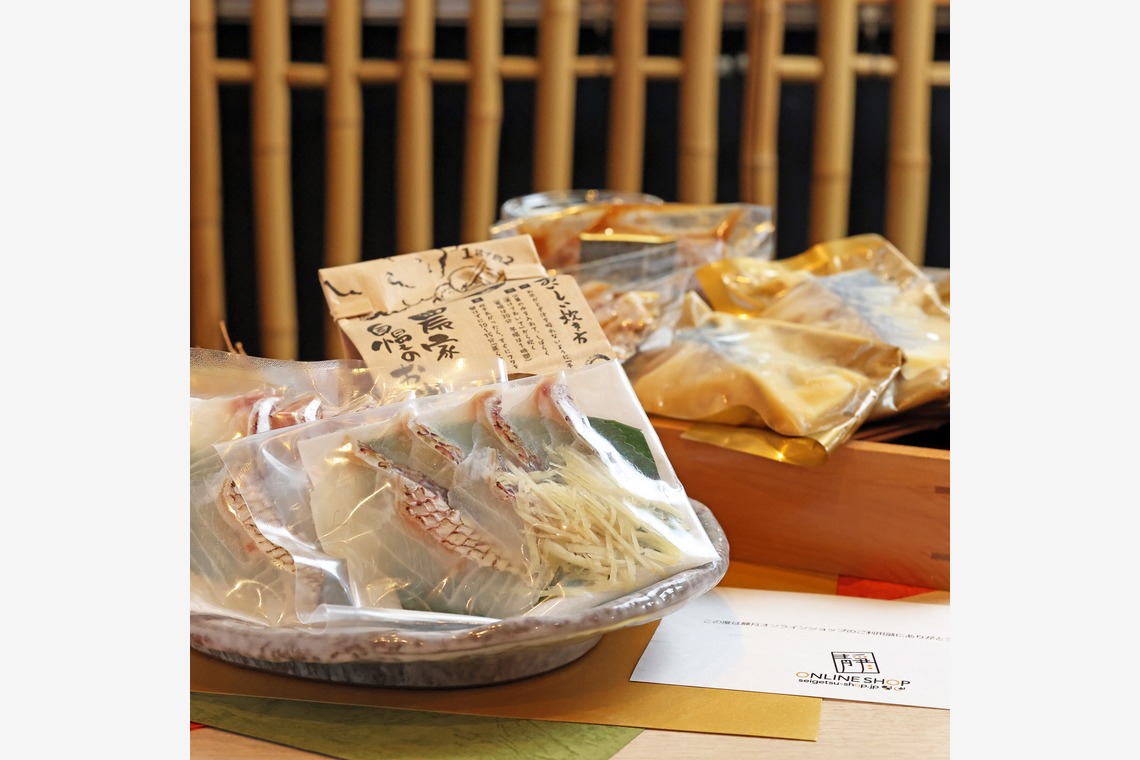 ZOY -photographyer-が撮影した「飲食店　料理」の写真