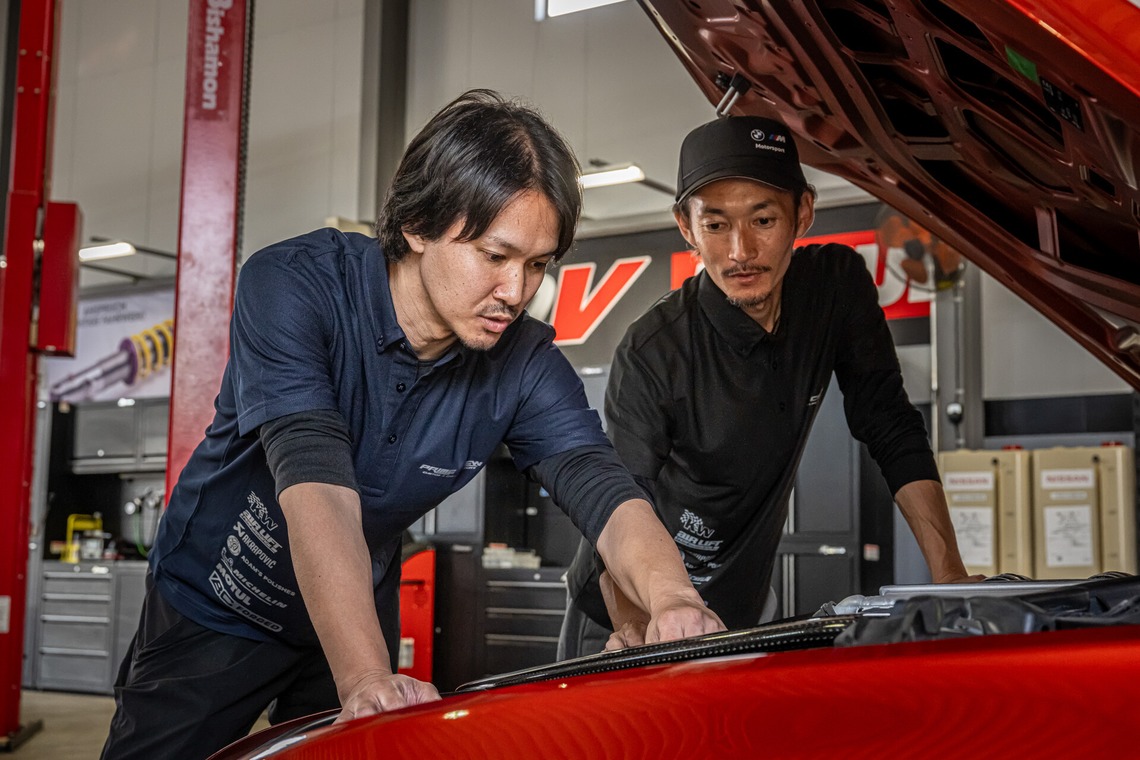 吉田佳央が撮影した写真のアルバム「自動車修理工場コーポレートサイト撮影」