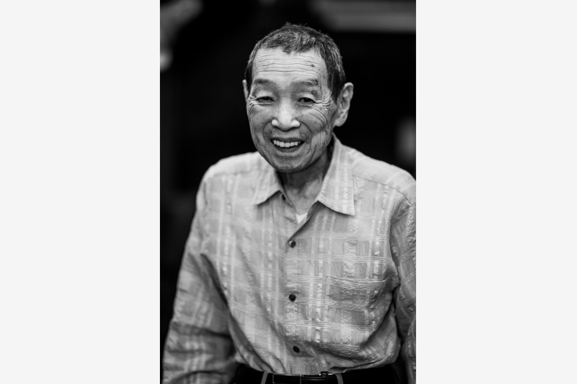 スタジオファンタスが撮影した写真のアルバム「人間ドキュメンタリー」