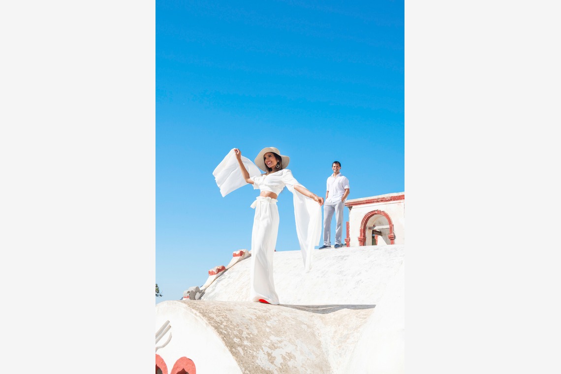 Olga Chalkiadakiが撮影した写真のアルバム「Santorini Pre Wedding Session」